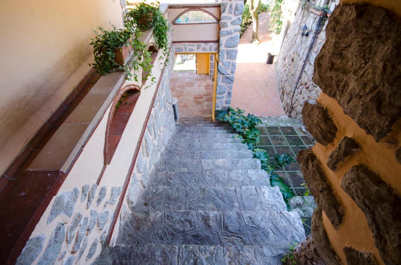 Apartment Vacarisses Torreblanca Estacion, Piscina Privada Exterior photo